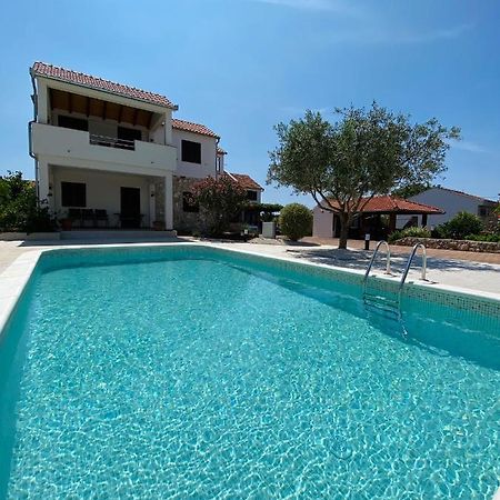 Apartmani Svemir Drage Buitenkant foto