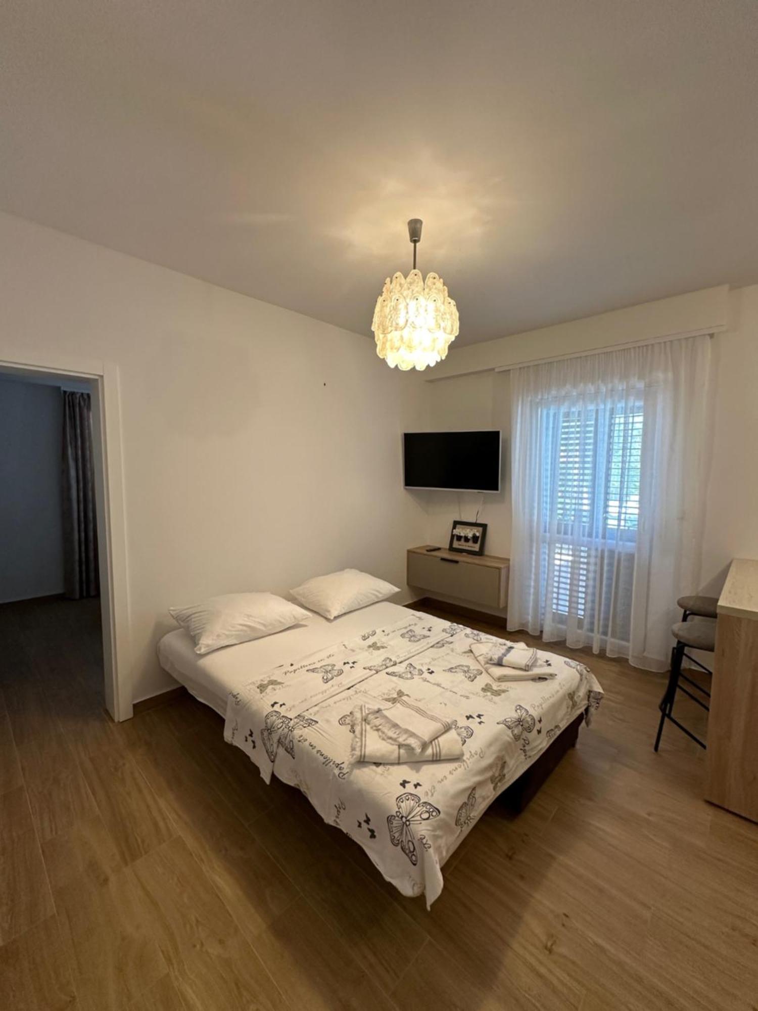 Apartmani Svemir Drage Buitenkant foto
